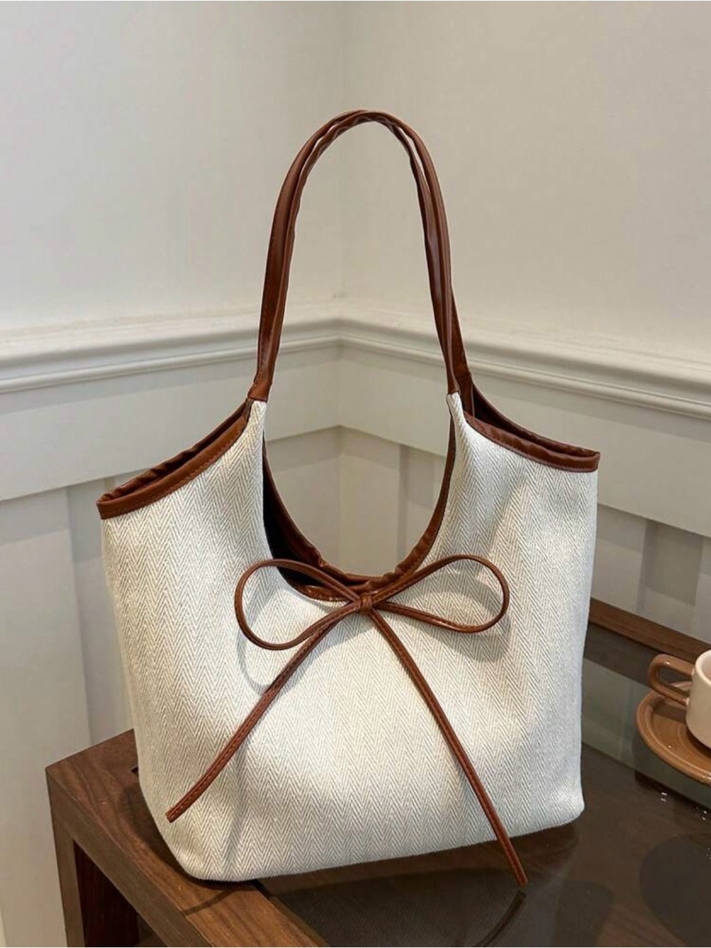 Women’s Cream & Brown Bow Tote Bag